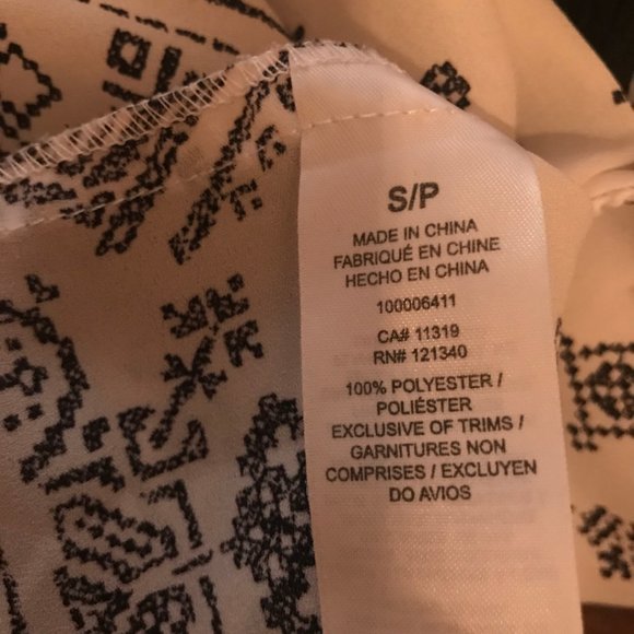 DYNAMITE Geometric Pattern Tank Top Pompom Collar - Picture 5 of 5